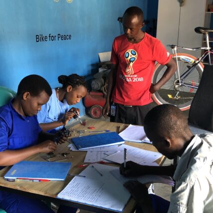Ensemble pour l'avenir des jeunes, Formation Professionnelle Mobilité Douce Vélos en Bambou Développement Durable Jeunesse et Éducation Empowerment des Jeunes Artisanat Local Égalité des Genres Rwanda Bugesera Soutien à l'Emploi Gestion de Projets Soudure et Métallurgie Menuiserie Formation Technique Impact Social Responsabilité Sociale des Entreprises (RSE) Promotion de la Culture Vélo Fabrication de Vélos Apprentissage Professionnel Formation Continue Projet Humanitaire Solidarité Internationale Environnement et Mobilité Engagement Communautaire Soutien Financier Création d'Opportunités Réussite Éducative Fondation Hermann Jeunes en Situation Précaire Participation Communautaire Récit de Voyage Conte Participatif Fondation pour l'Éducation Bénévolat Cours de Langues Étrangères Référendum pour l'Avenir Formation du Personnel Jeunes et Mobilité Durable Réalisation Personnelle Dons et Soutien Financier Promotion de l'Éducation Technique Subvention pour l'Éducation Réussite Scolaire Formation au Rwanda Soutien à la Jeunesse Africaine Association Urumuri Projet Ride for the Future Bike for Peace Promotion de l'Artisanat Local